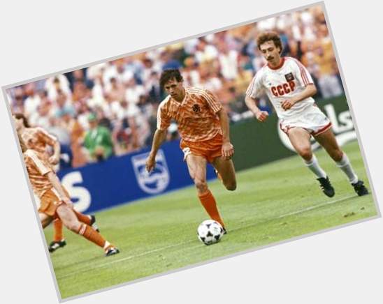 Happy birthday Marco van Basten, my favourite striker of the Dutch National Team.. Have a wonderful 50th birthday! 