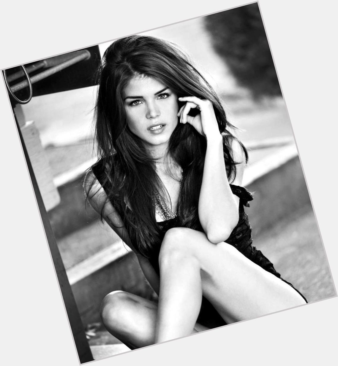 Happy birthday to an amazing beautiful outstanding actress I named Marie Avgeropoulos  