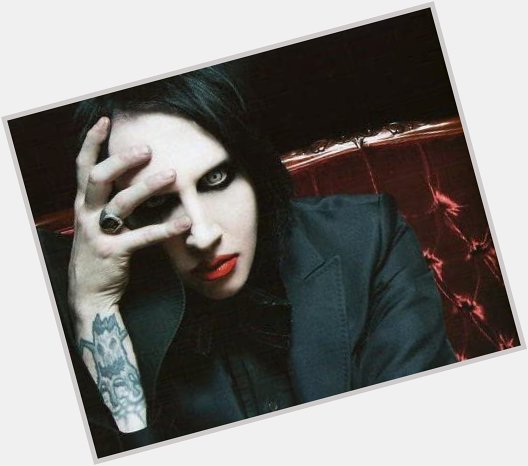           Marilyn Manson               1      Happy Birthday                          (´    ) 