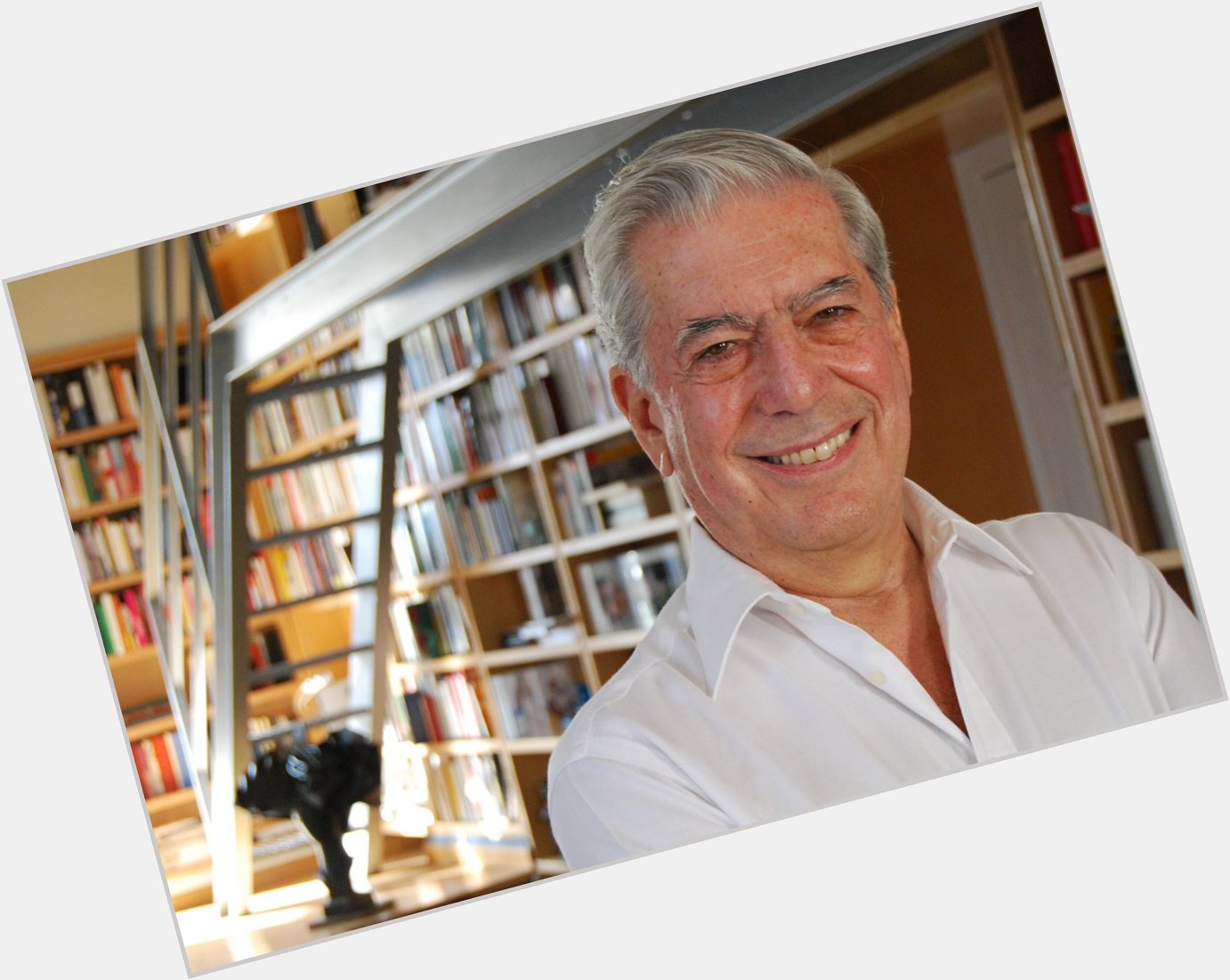 ¡Feliz 81 cumpleaños, Mario Vargas Llosa!        Happy Birthday!         