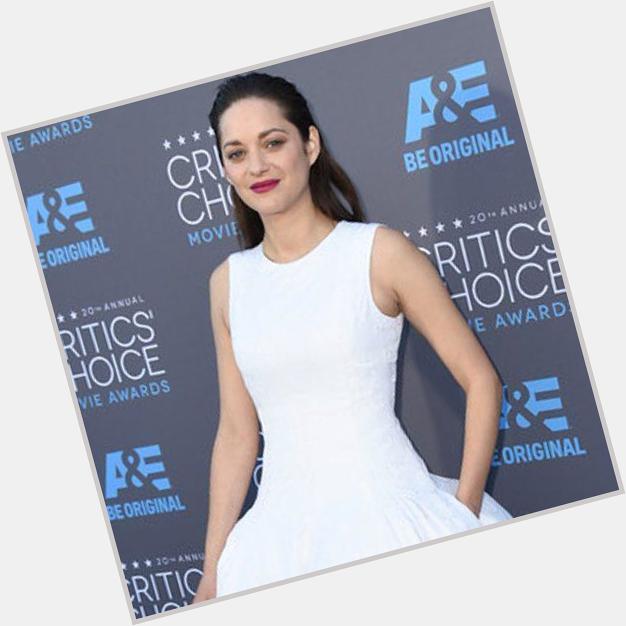 Eonline : Happy 40th Birthday, Marion Cotillard! Check out her most stunning looks: 