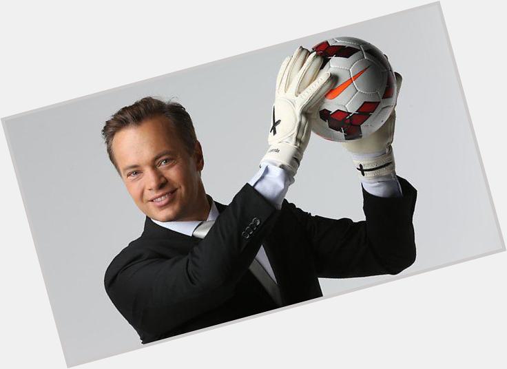 Happy 43rd birthday to Mark Bosnich, the only reason anyone from Australia supports Aston Villa... 