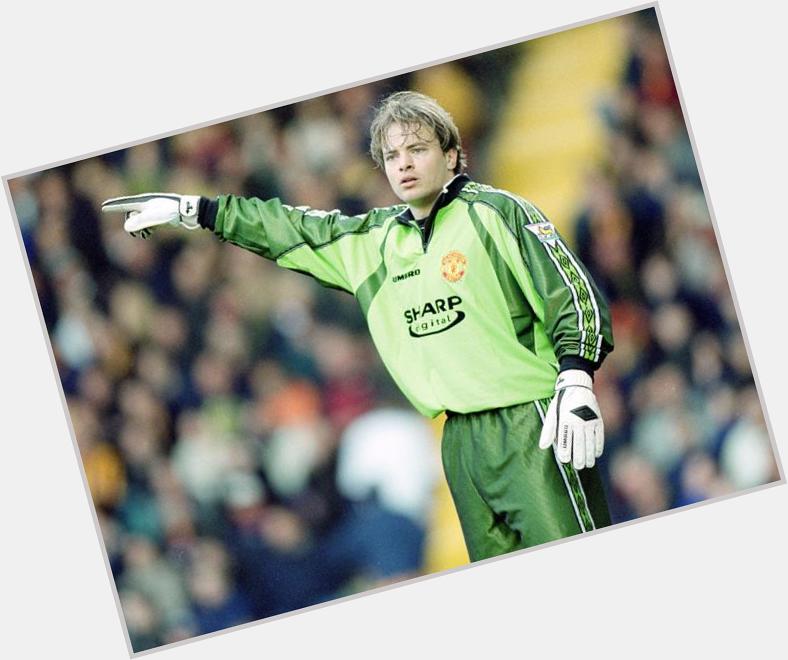 Happy 43rd birthday to the one and only Mark Bosnich! Congratulations 