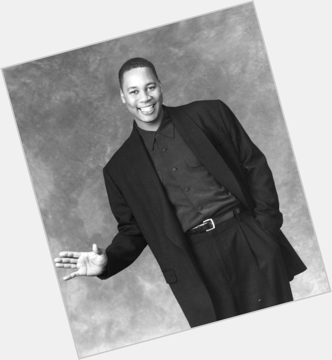 Happy Birthday to comedian Mark Curry known for his role as Mark Cooper on Hangin w/ Mr. Cooper.

Happy 60th 