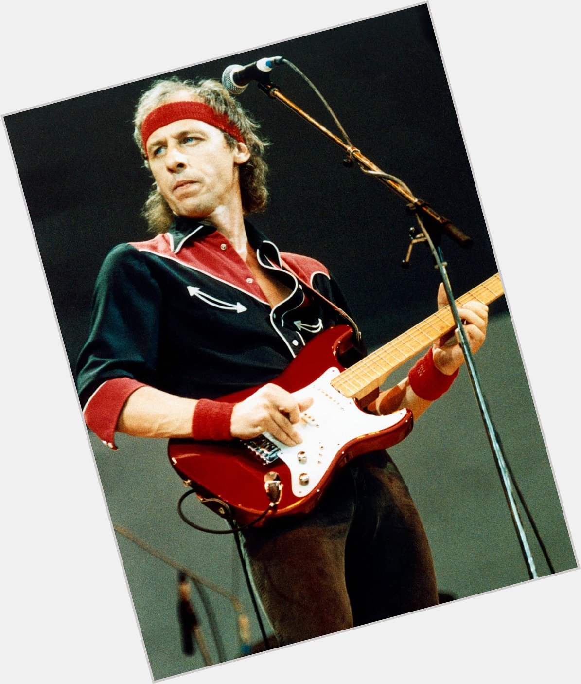 Happy birthday Mark Knopfler, thank you for all the music you\ve created !  