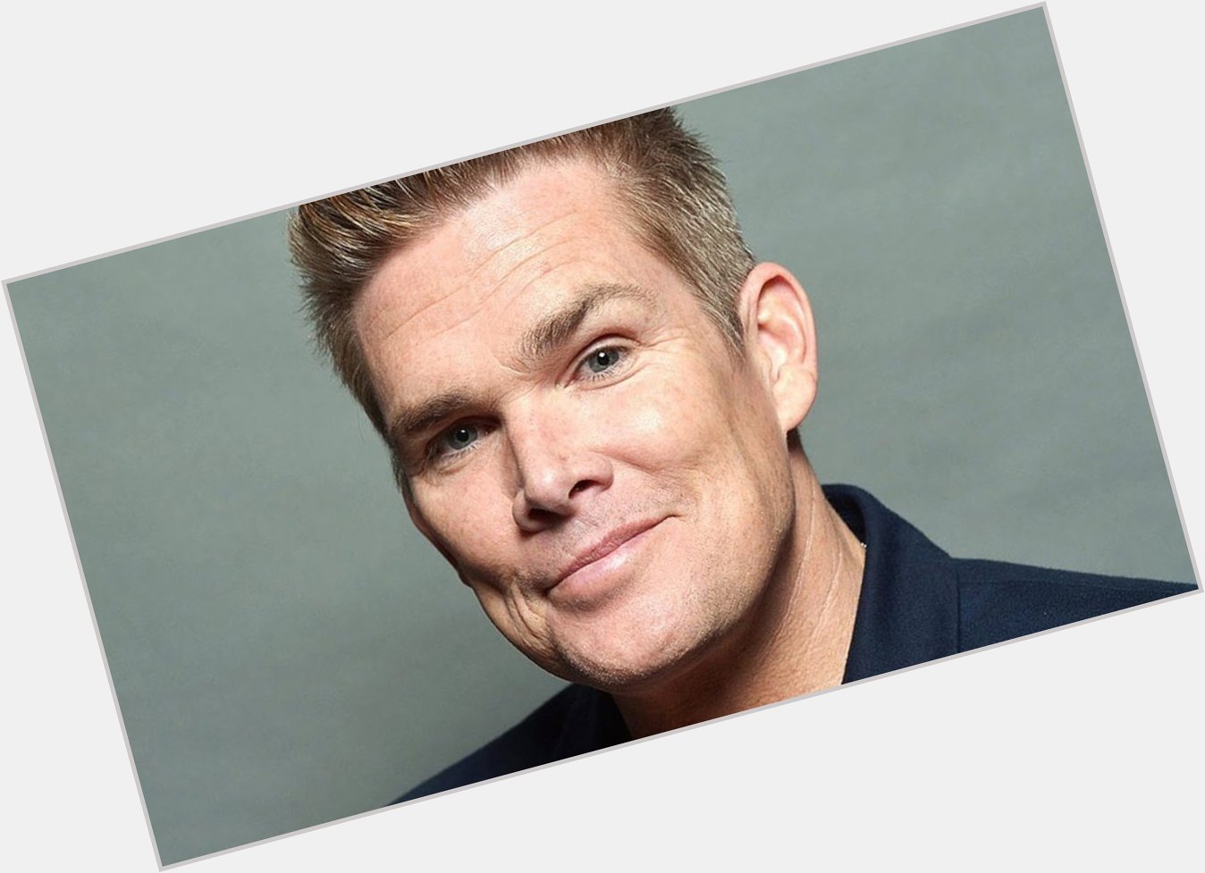 Happy 50th birthday to Mark McGrath from Sugar Ray today! 
