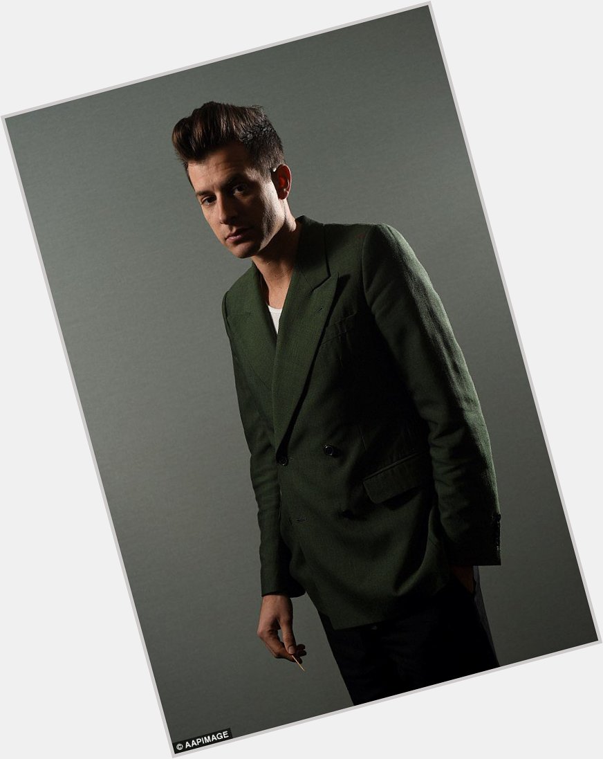 Wishing a Happy Birthday to Mark Ronson. He turns 43 today. 