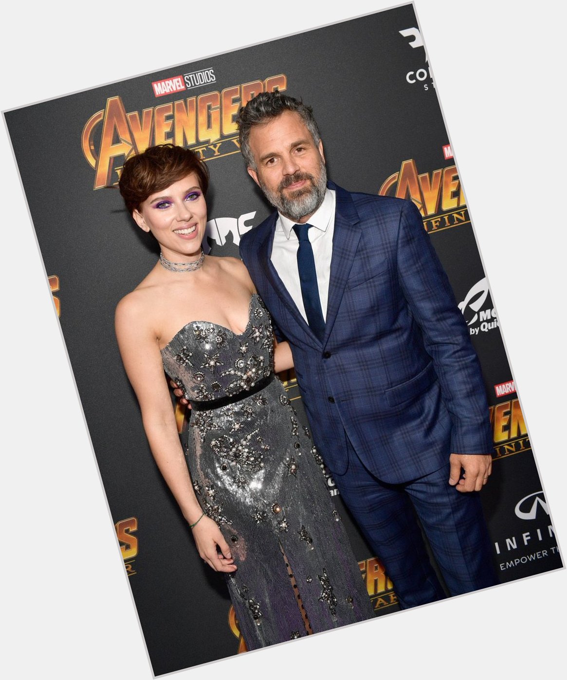 Happy Birthday to Mark Ruffalo and Scarlet Johansson only! I m so soft for them   
