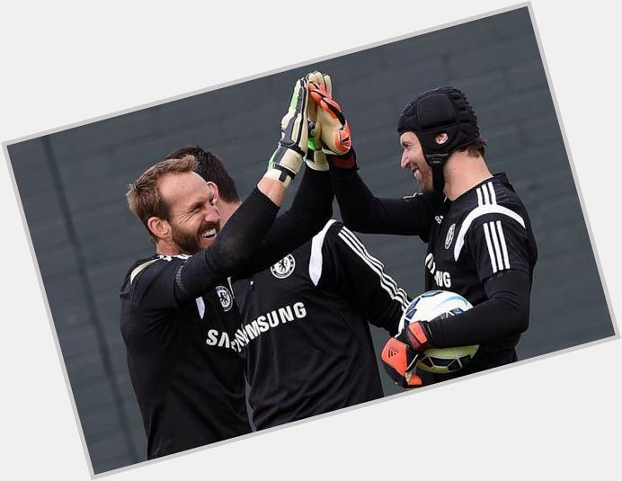 "Happy Birthday!" Selamat ulang tahun yang ke-42 untuk Mark Schwarzer! 