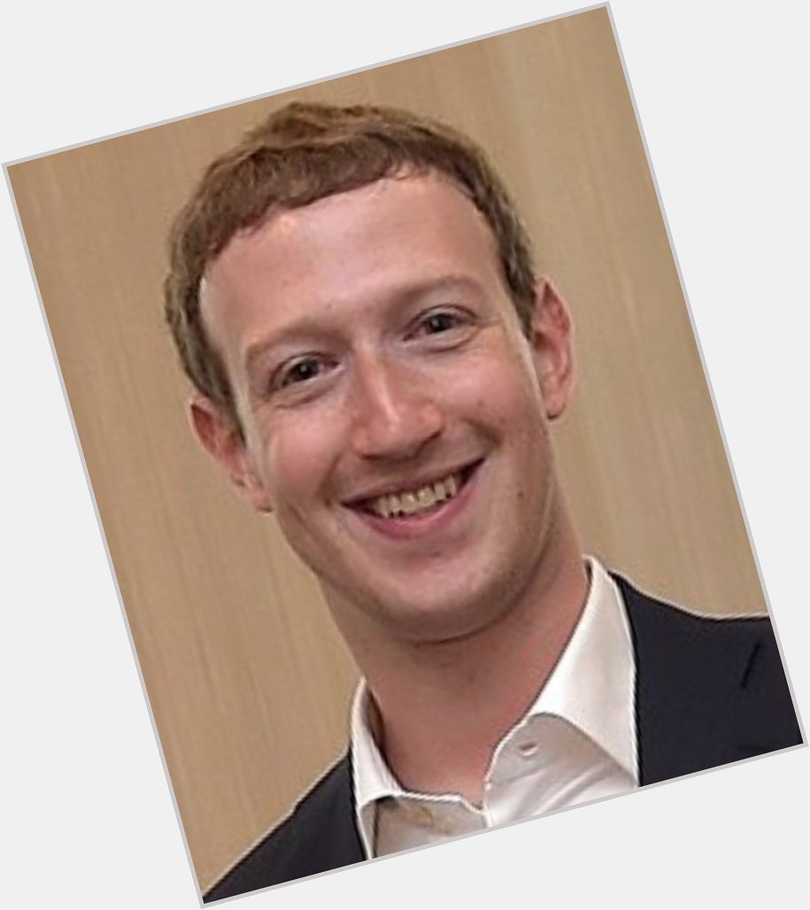Happy Birthday ! Mark zuckerberg .Gracias por tú aporte a la humanidad !  