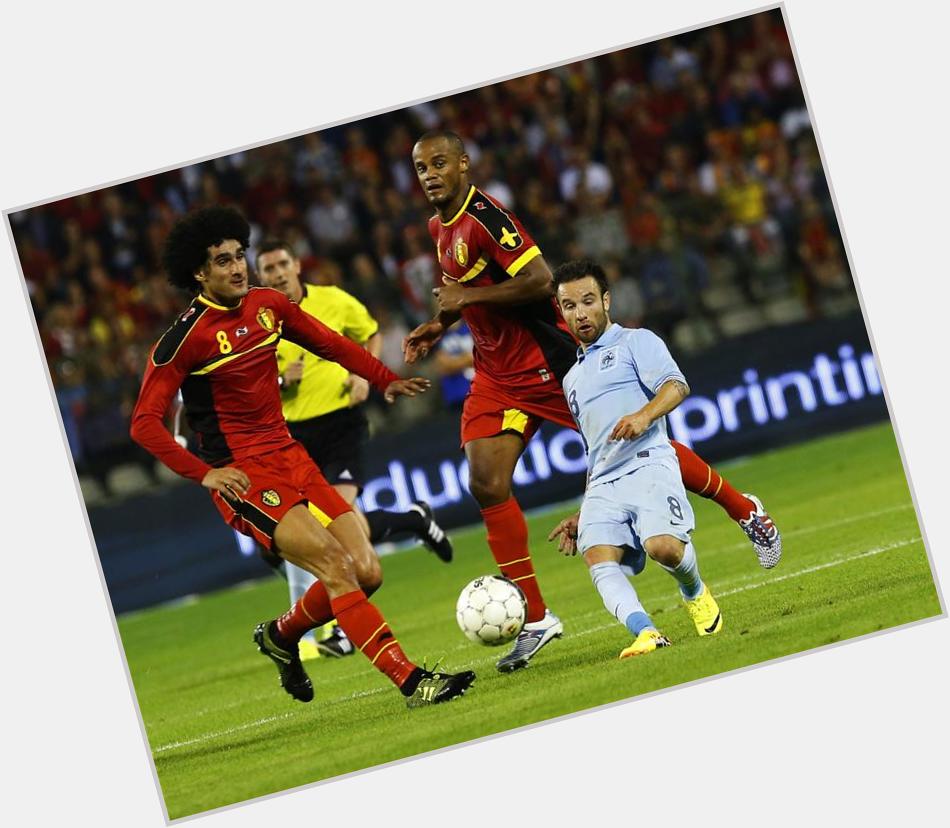 Happy 27th birthday to Marouane Fellaini. Lets remind ourselves of how much taller he is than Mathieu Valbuena. 