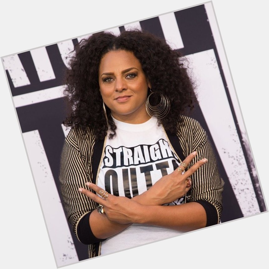 Happy 40th Birthday to singer, Marsha Ambrosius formally of Floetry! 