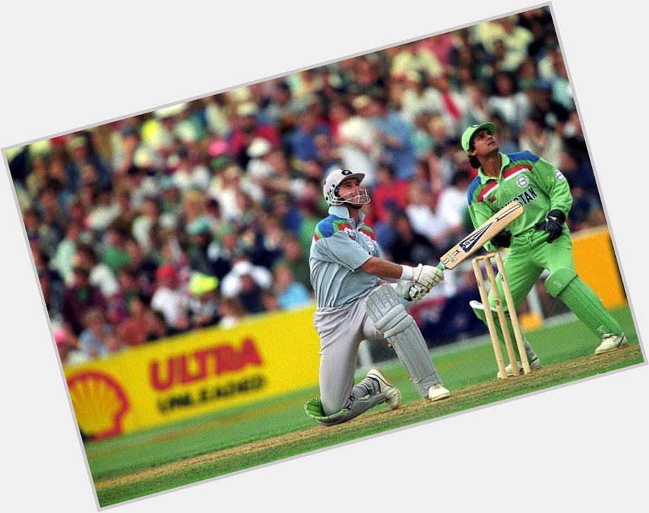 Happy Birthday Martin Crowe !  Fall in love with your batting elegance during the 1992 world cup. 