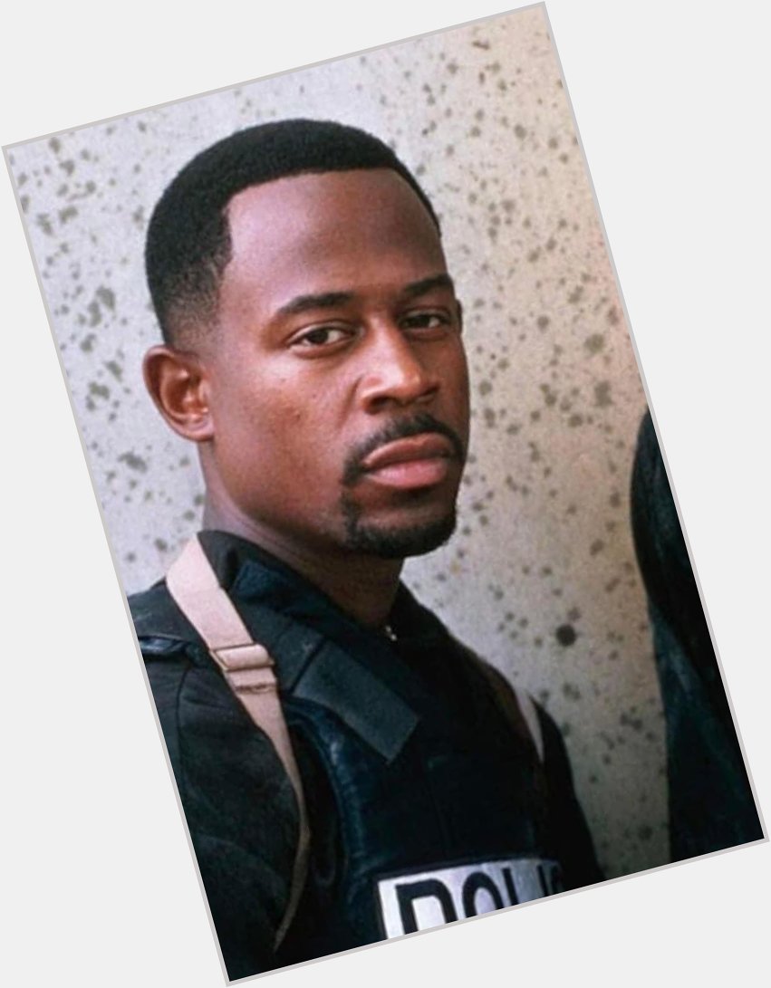 Happy birthday to my personal top 5 dead or alive Comic of all time: Martin Lawrence 