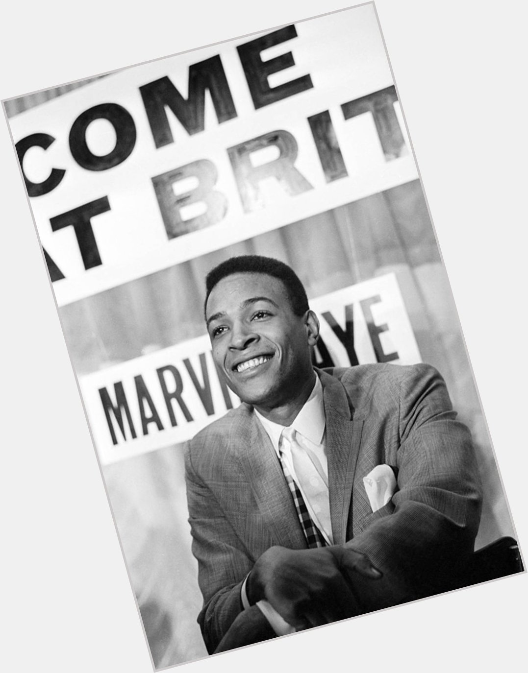 Happy birthday Marvin Gaye! 
Here\s a snap from the 1965 Tamla Motown UK tour. 