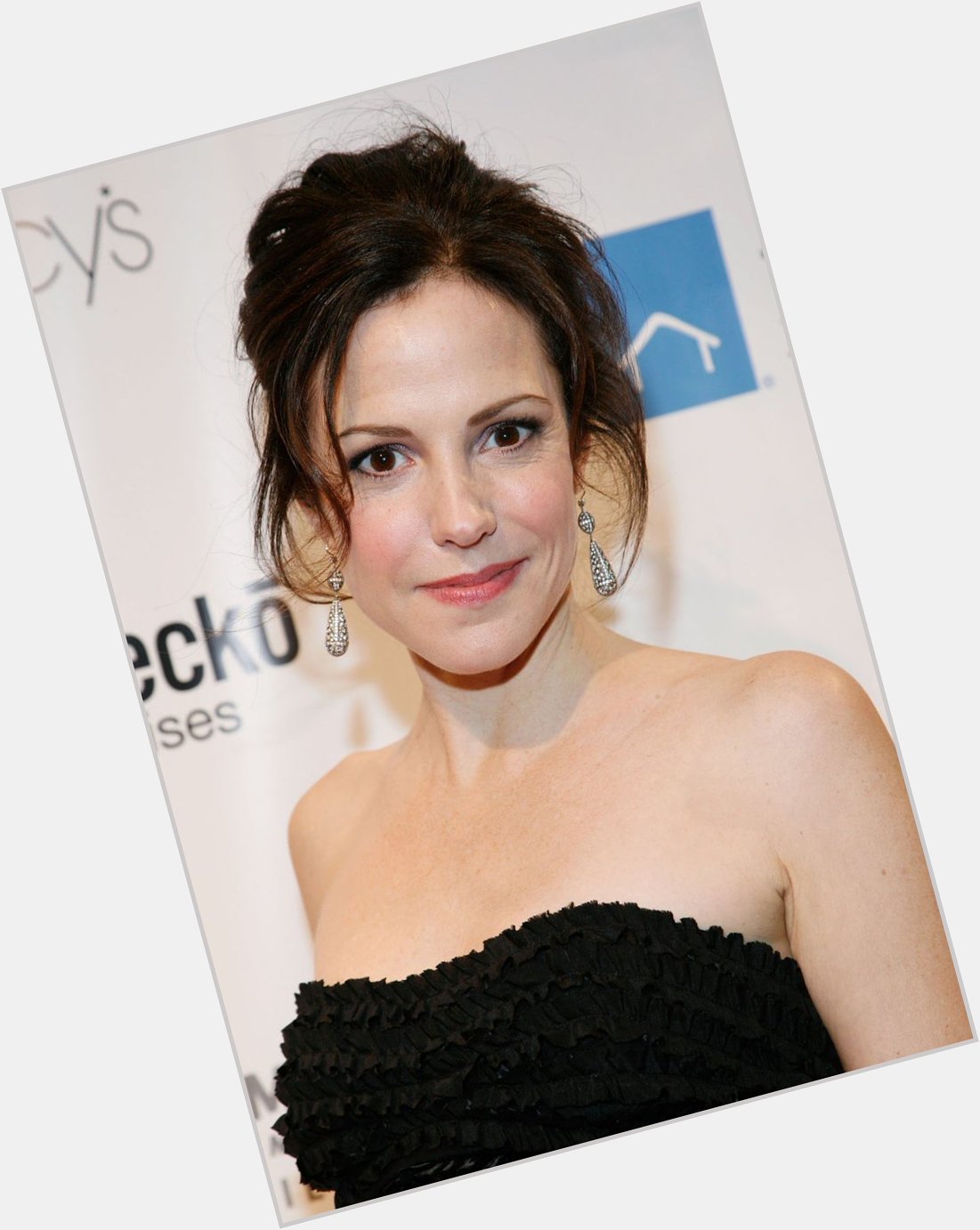 Also Happy Birthday Mary-Louise Parker 