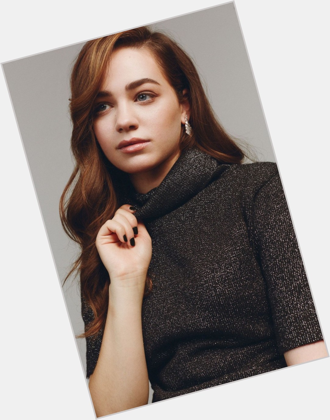 Happy 24th Birthday to gorgeous Mary Mouser 