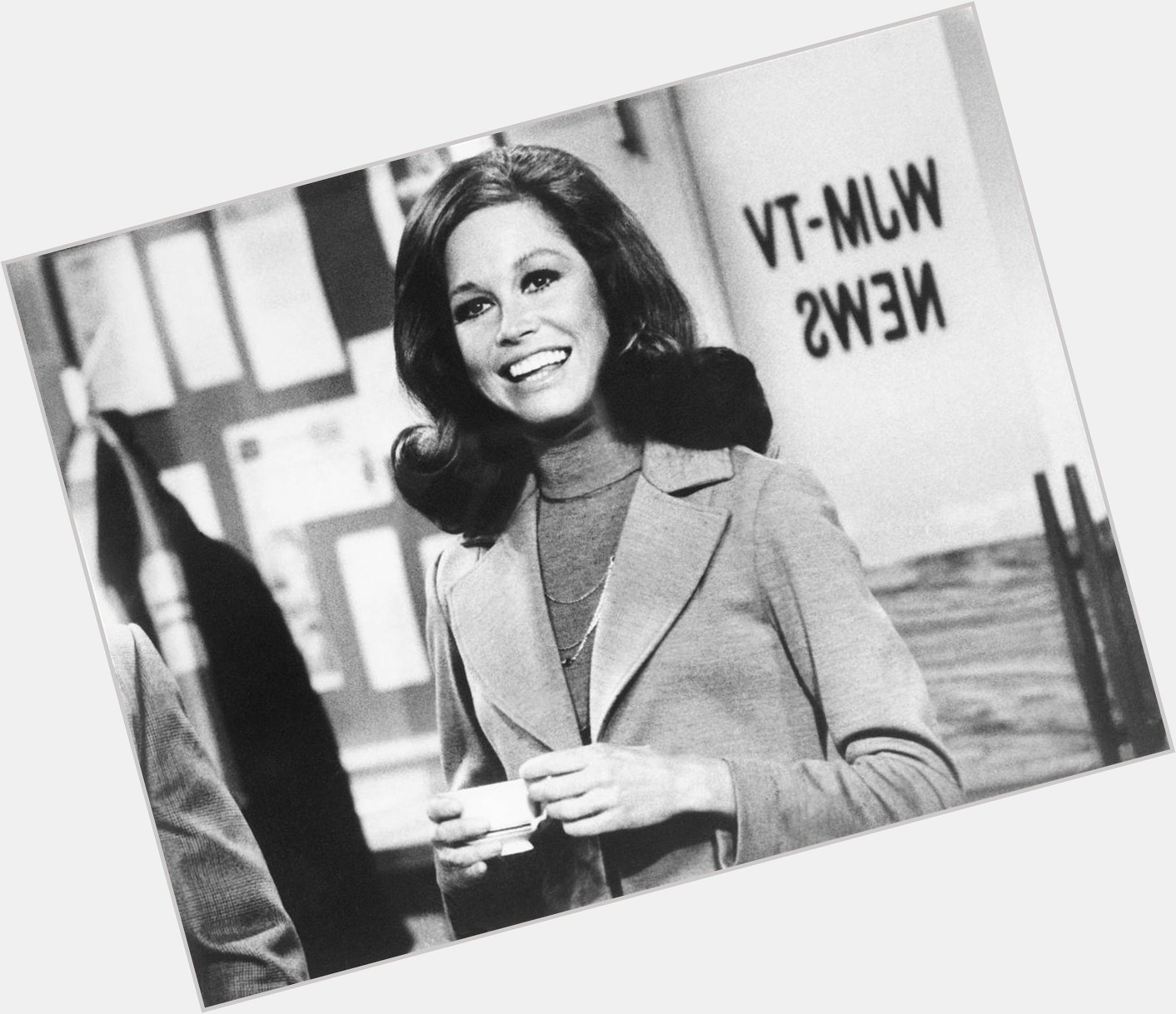 Happy birthday (RIP) to an extraordinary and iconic actress, seven-time Emmy winner Mary Tyler Moore! 