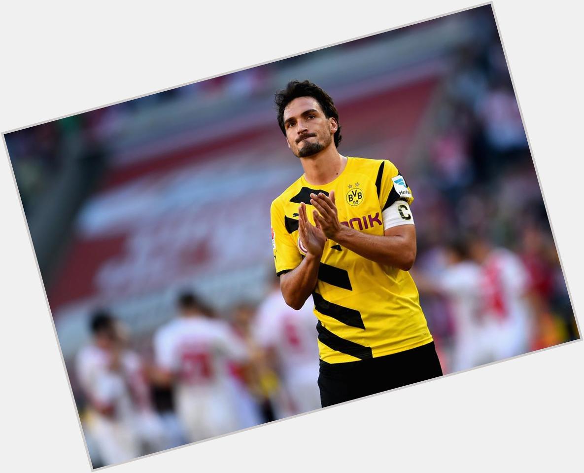 Happy birthday to one of the best defenders, Mats Hummels  