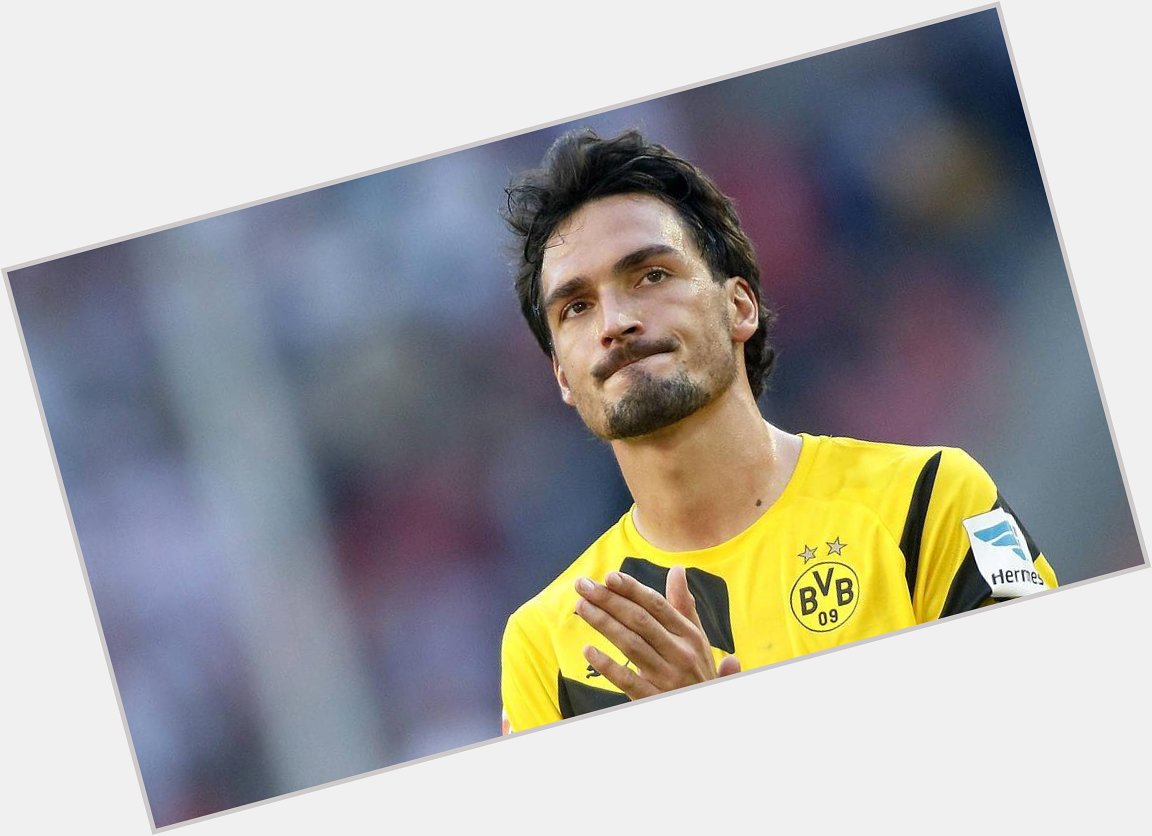 Happy 27th Birthday to World Cup winner and captain Mats Hummels. 