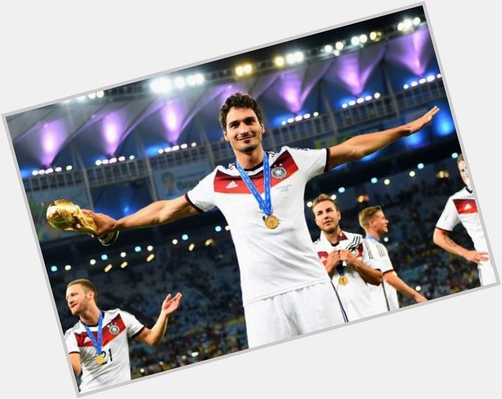 Happy birthday to Mats Hummels who celebrates turning 32 today   