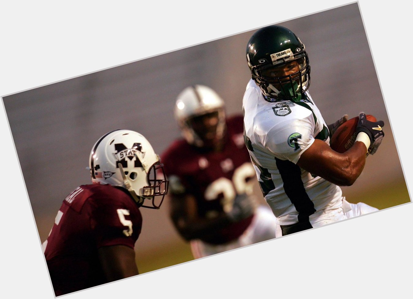 Before he was an NFL All-Pro, Matt Forte ran for 2,127 yards as SR at Tulane. Happy Birthday - 29 today. 
