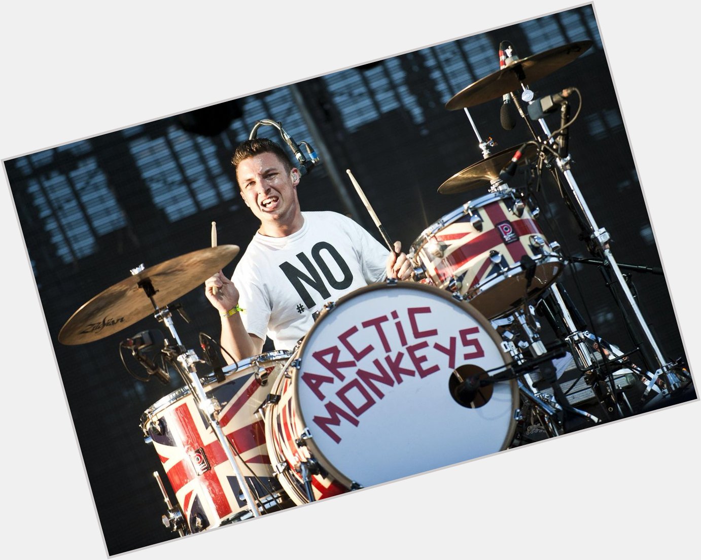  drummer    Matt Helders           29... Happy birthday 