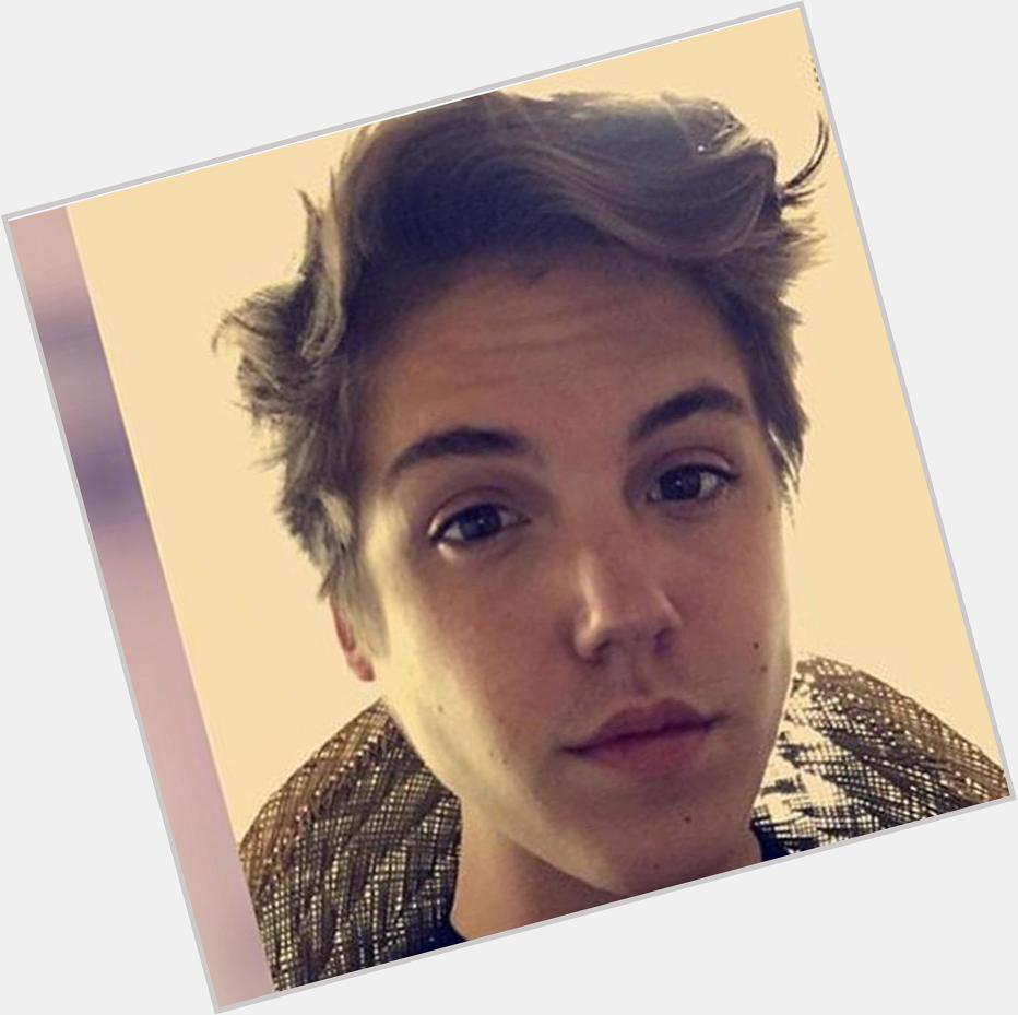 Happy birthday matthew espinosa I love you!!  I can\t believe your already an adult! I LOVE YOU! 