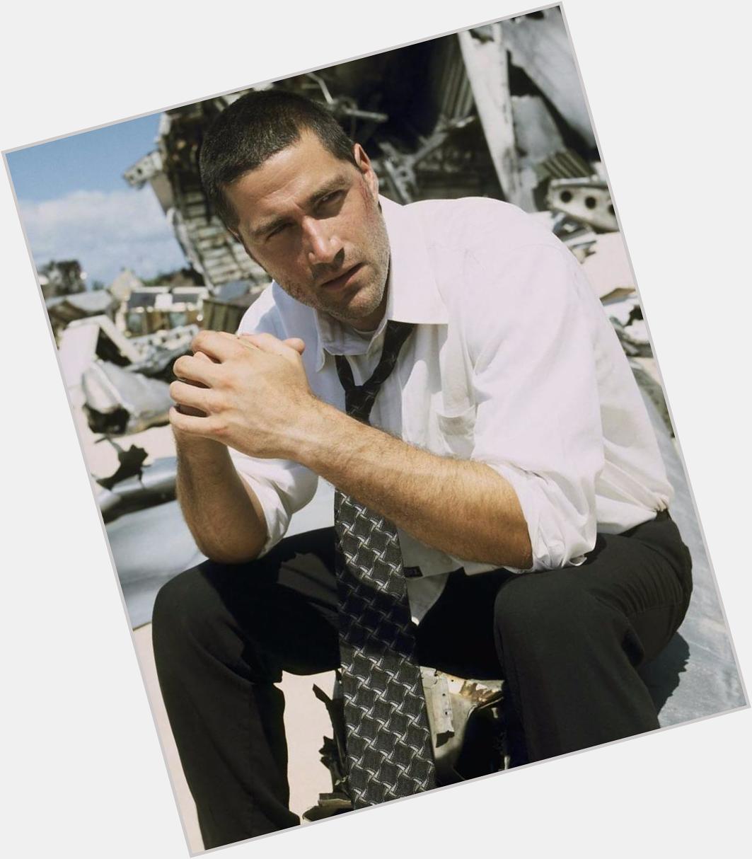 Very Happy Birthday Matthew Fox!:)I miss Lost so much. But I wish all the best for this amazing man and great actor! 