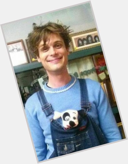 IM SCREAMING HAPPY BIRTHDAY TO MATTHEW GRAY GUBLER!!! LOVE HIMS LOTS HES HELPED ME THROUGH ALOT! 