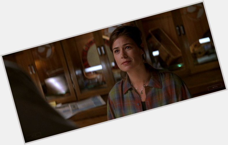 Happy Birthday to Maura Tierney who turns 54 today! Name the movie of this shot. 5 min to answer! 