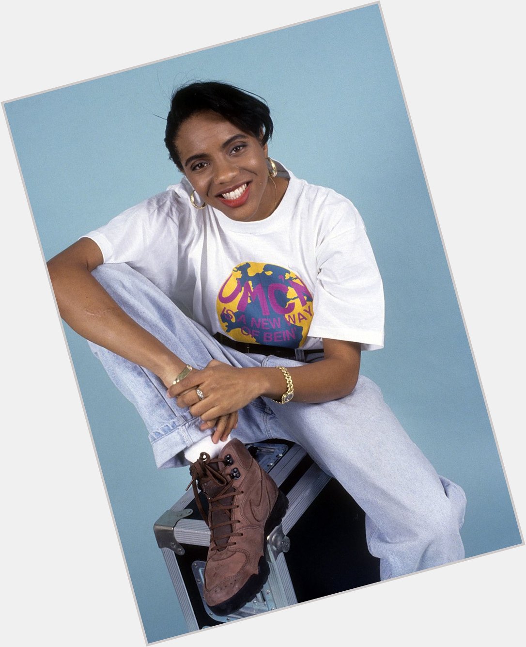 Happy 51st Birthday to hip hop pioneer, the legendary, Mc Lyte  What s your favorite Lyte song? 