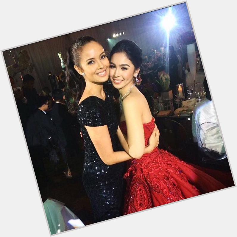   Julia with Miss World 2013, Megan Young. Both queens! 

Happy Birthday Julia Barretto 