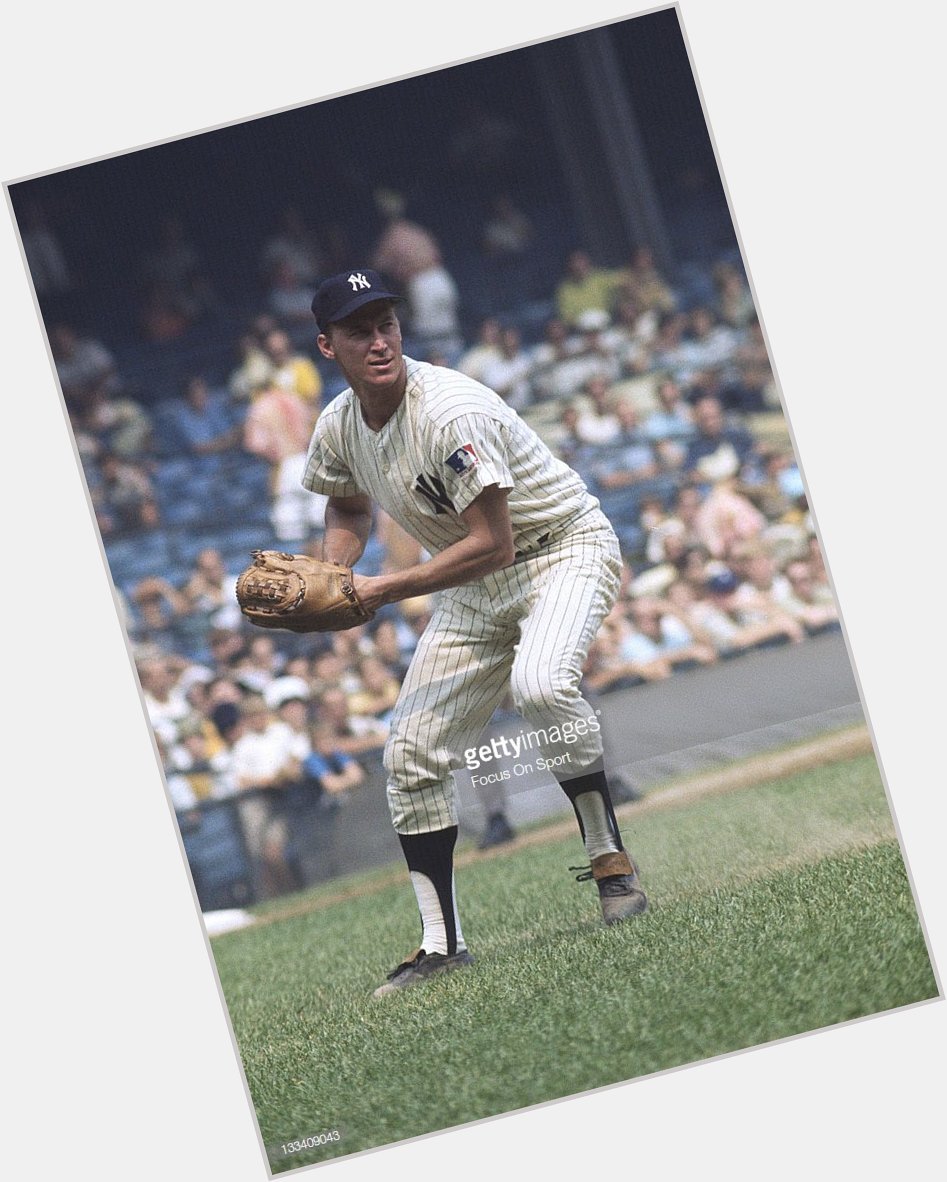 Happy birthday to Mel Stottlemyre   ! The former pitcher and pitching coach turns 7  7  today! 