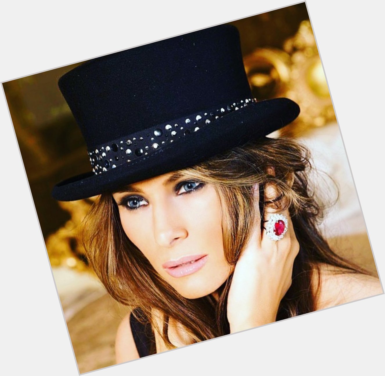 HAPPY BIRTHDAY TO MELANIA TRUMP!!!   The most beautiful First Lady in the history of our country! Be best! 