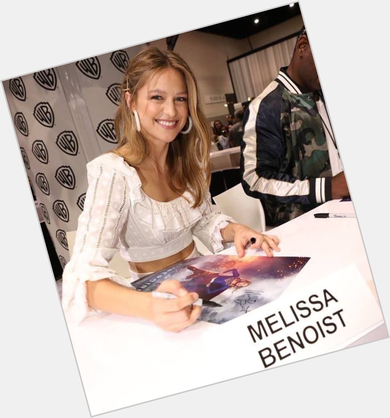 HAPPY BIRTHDAY TO OUR STRONG, AMAZING, INCREDIBLE, BEAUTIFUL AND WONDERFUL SUPERGIRL MELISSA BENOIST!      