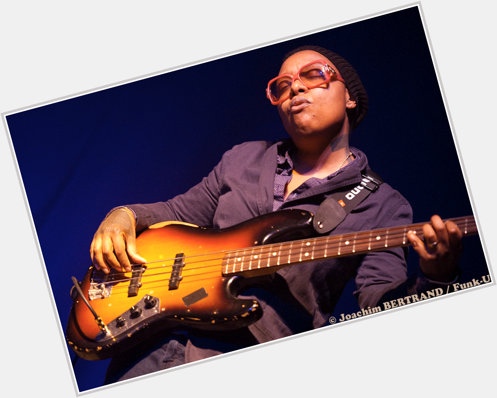 Happy Birthday to
Meshell Ndegeocello 
Good Day Bad

Go see this woman live. 