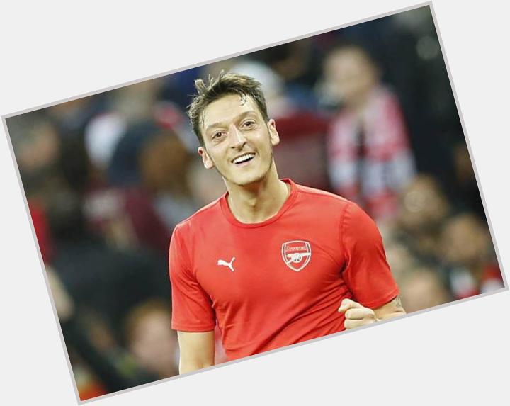 Birthday shoutout to one of my favourite Human ever

Happy 27th birthday, Mesut Ozil! Thanks for being a 