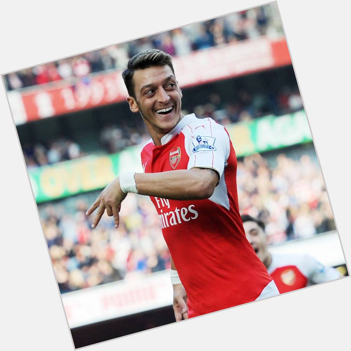 Happy 27th Birthday Mesut Ozil [ Remains the best player arsenal :) 
