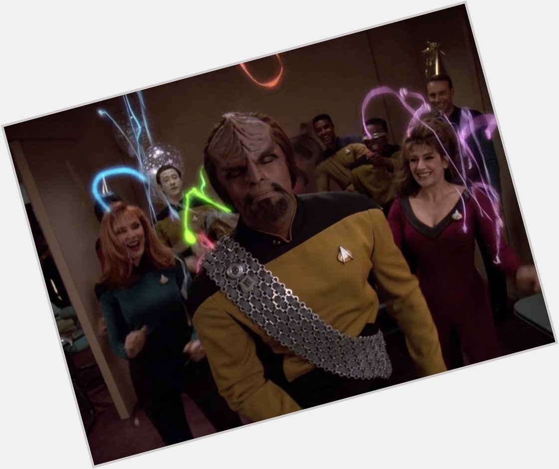 Wir trinken ein Glas Pflaumensaft auf unseren Lieblings-Klingonen ... Happy Birthday Michael Dorn ! 