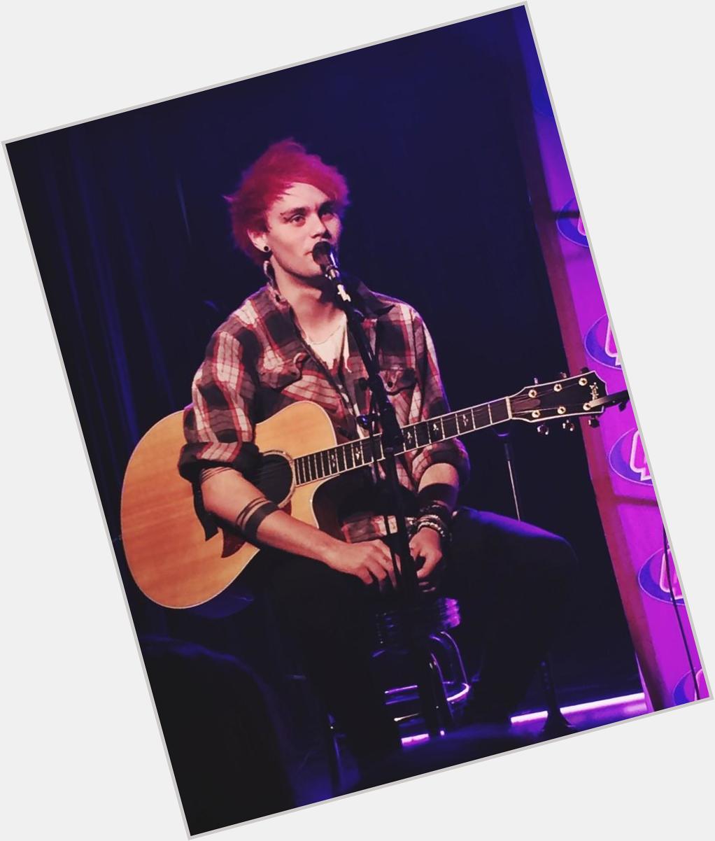 Happy 19th birthday Michael Gordon Clifford!!!! Hope its spent playing League of Legends & rocking a flannel! 