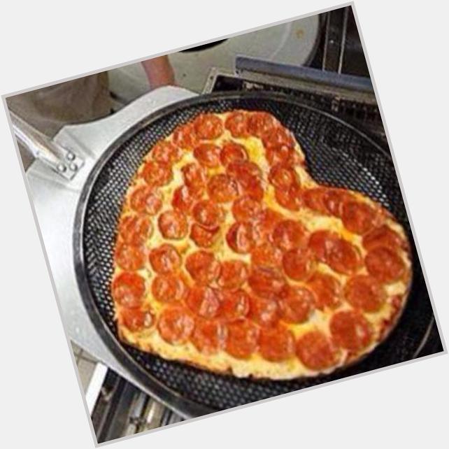  HAPPY BIRTHDAY BEAUTIFUL MICHAEL GORDON CLIFFORD!! Heres a pizza: 