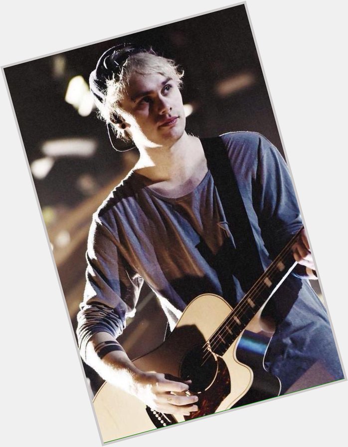 Happy birthday to the love of my life!You are so amazing & deserve the world, I love you Michael Gordon Clifford   