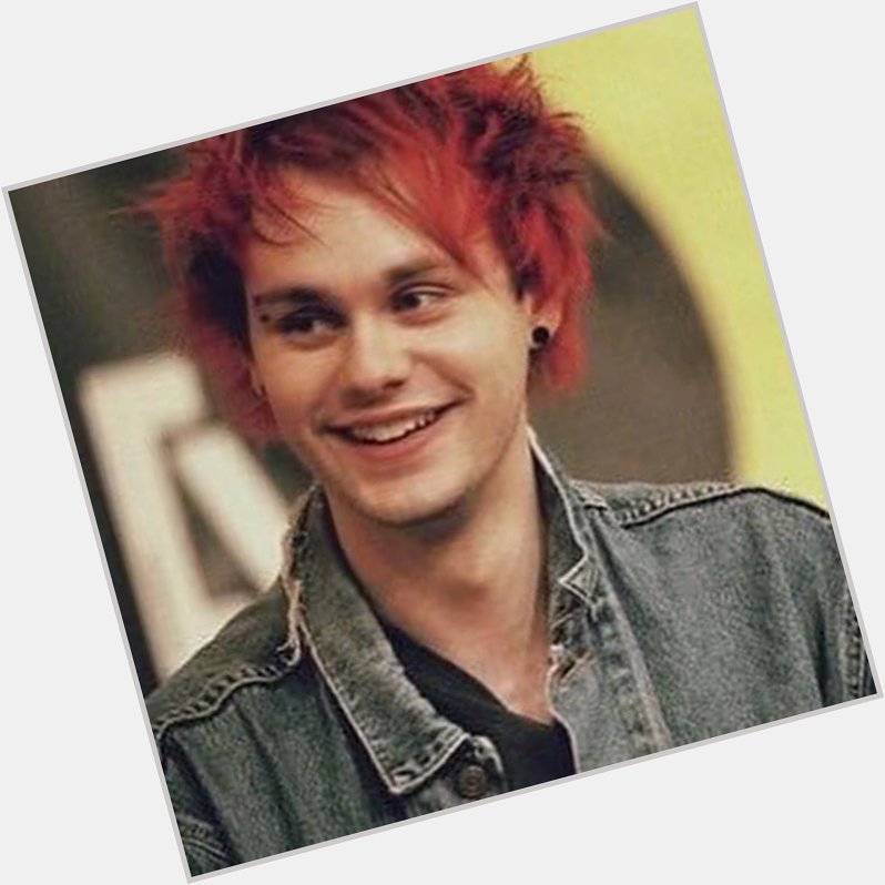 Happy Birthday to the kitten of which is Michael Gordon Clifford I love you so much and I hope your day is amazing  