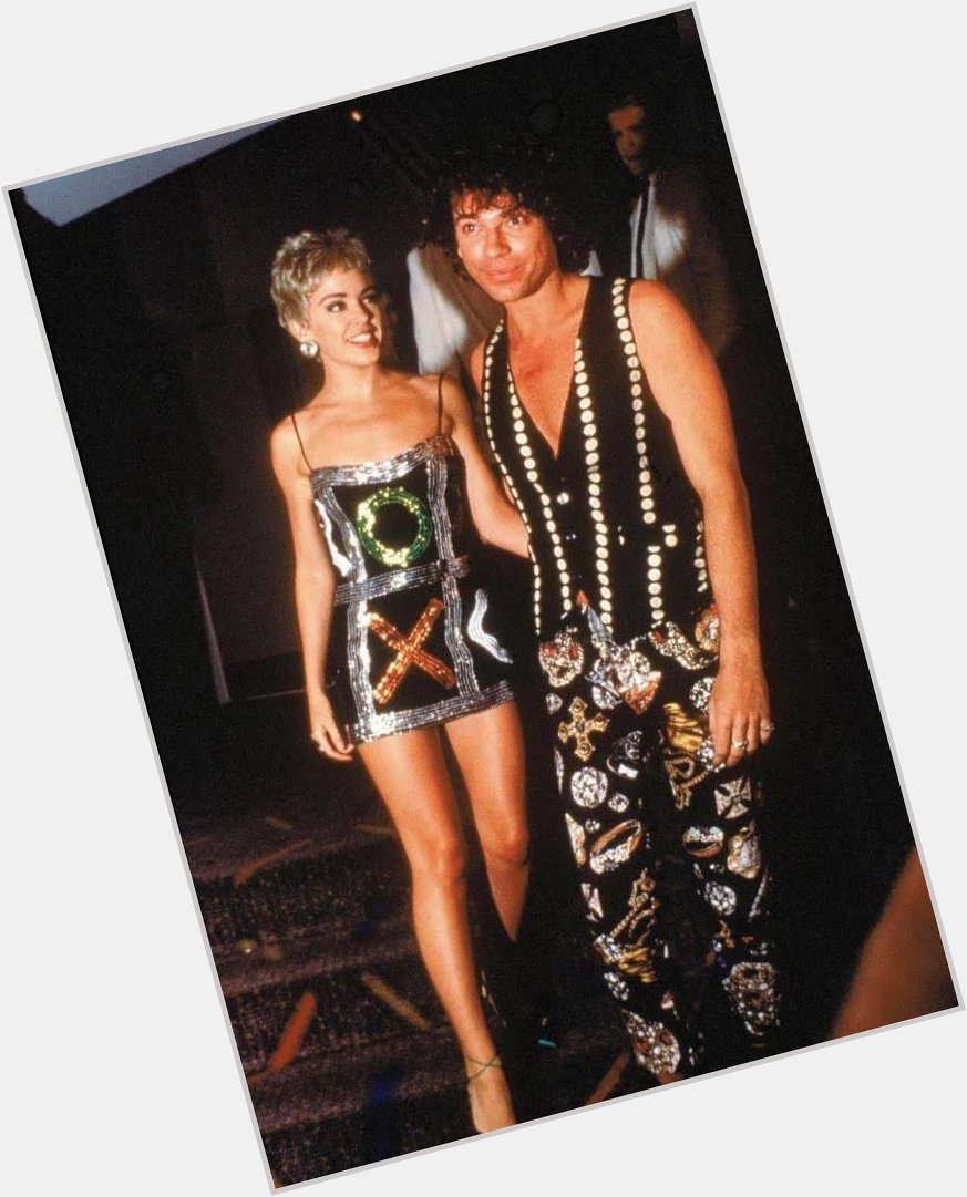 Happy heavenly birthday to Michael hutchence here is Michael when is was going out with Kylie minogue 