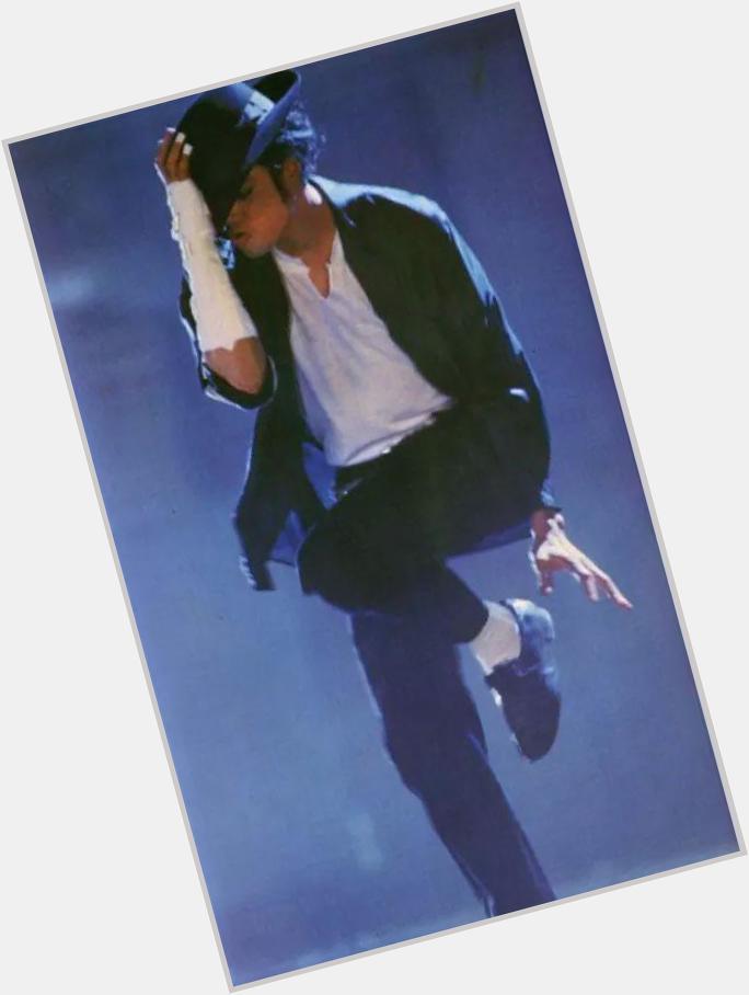 THE One And Only : Happy Birthday Michael Jackson! Moonwalk! 