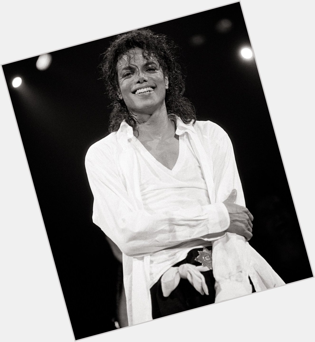 Happy birthday to the LEGENDARY Michael Jackson! He would\ve turned 59 today  