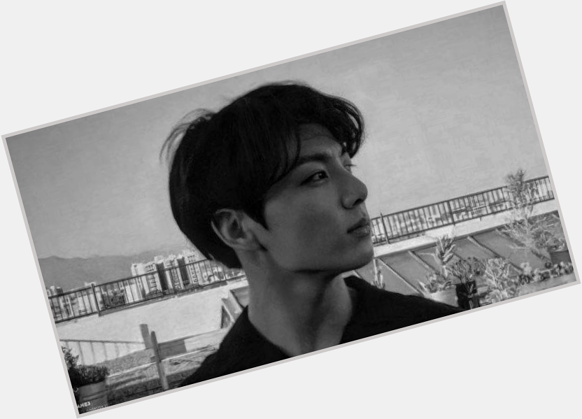 Happy Birthday to my Michael Jackson of this generation. 

I love you ggukie.  