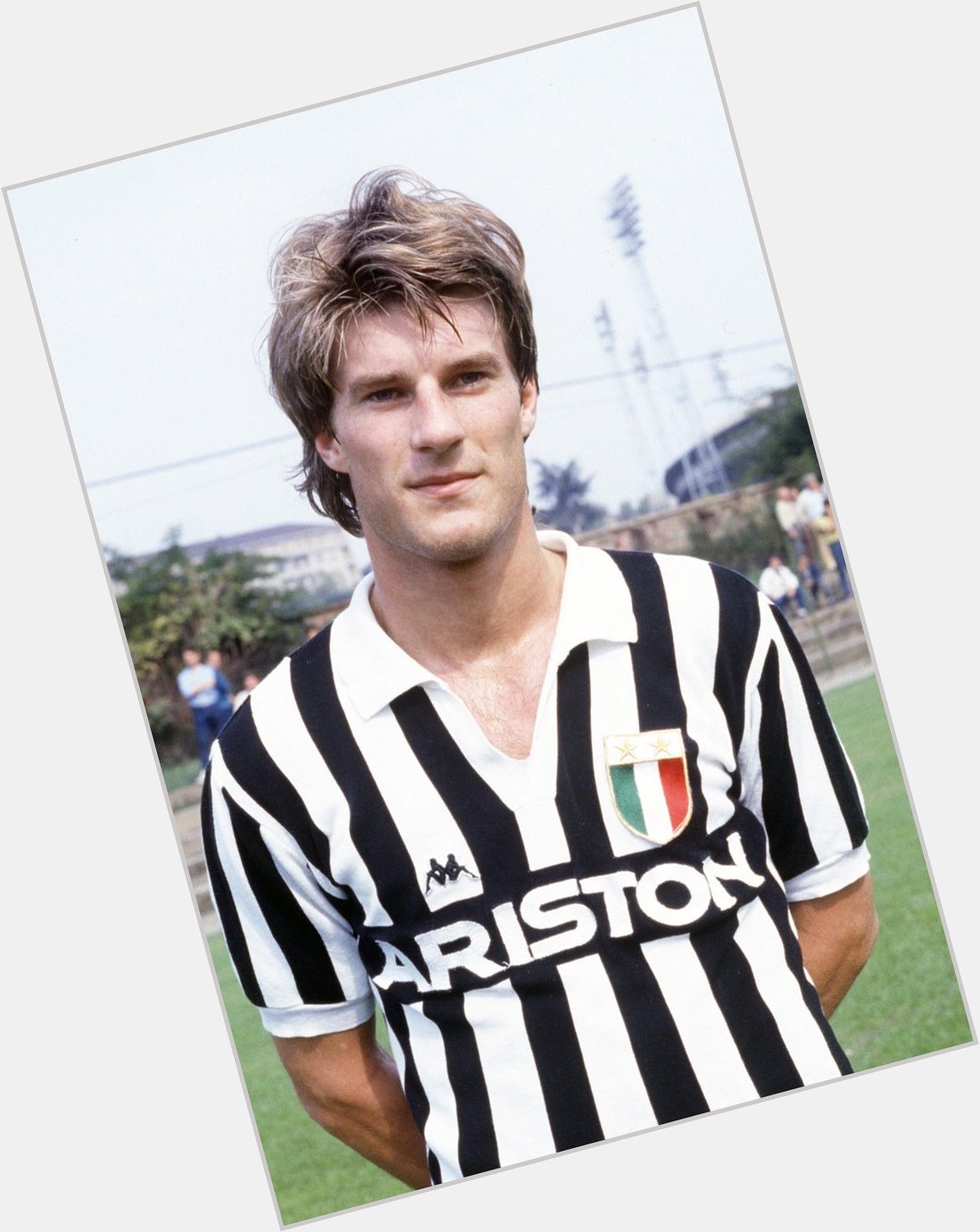 Happy 51st Birthday...Juventus Legend Michael Laudrup. 151 Appearances, 35 Goals, Scudetto & Intercontinental winner. 