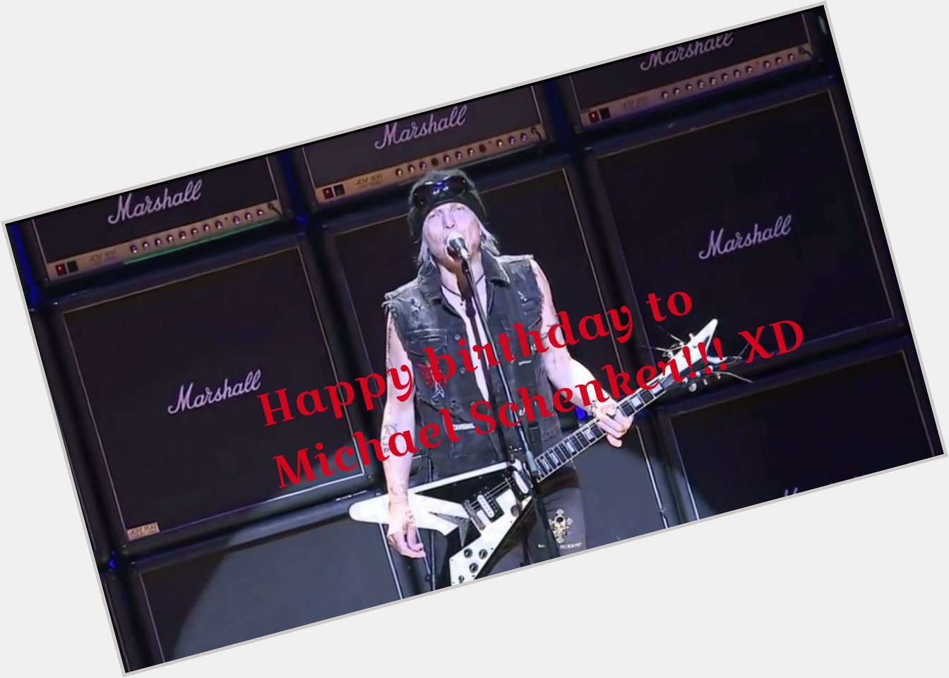  Happy birthday to Michael Schenker.
In 2017, he will come to Japan and will play a guitar!!! XD 